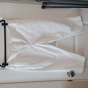 Worthington capris size 16